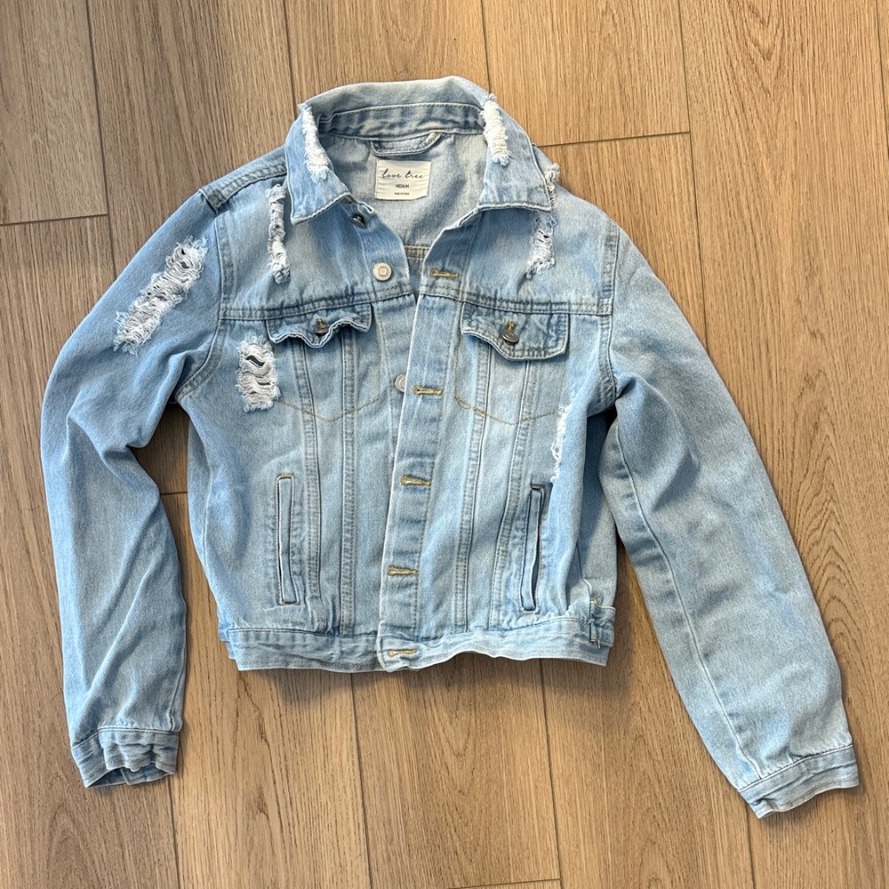Women’s Jean jacket size medium